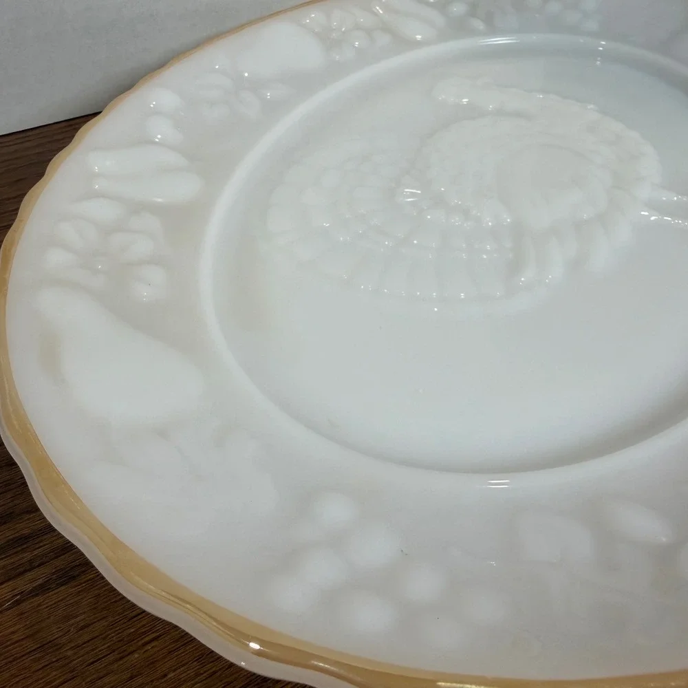 Anchor Hocking Fire-King Milk Glass Turkey Platter 15